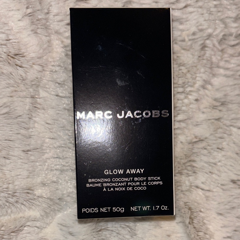 Marc Jacobs Glow Away Coconut Body Stick
